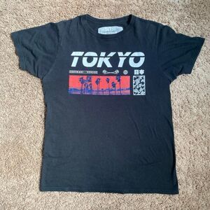 Ripple-junction Men's Black T-shirt